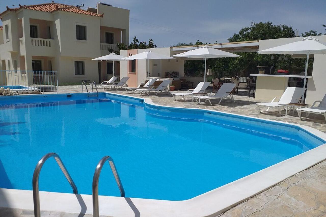 Aphrodite Samos Suites Marathókampos Exterior photo