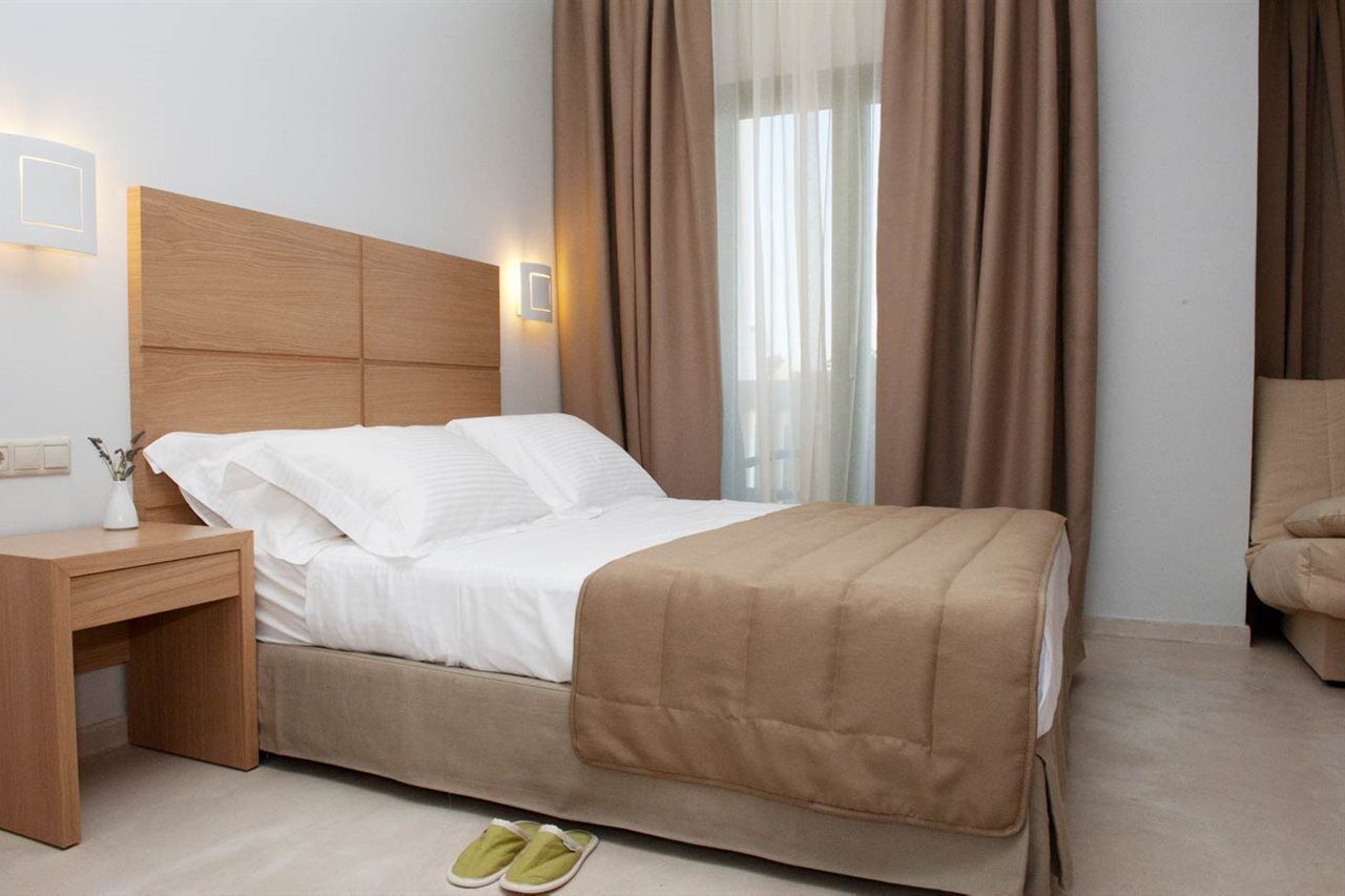 Aphrodite Samos Suites Marathókampos Exterior photo